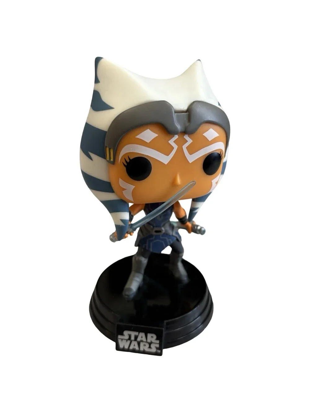 Funko Pop! Star Wars Ahsoka Tano Pop! Vinyl Figure Bobblehead, Multicolor